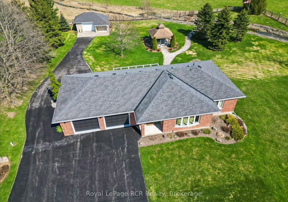 137525-concession-7-road-georgian-bluffs-ontario-x13037550
