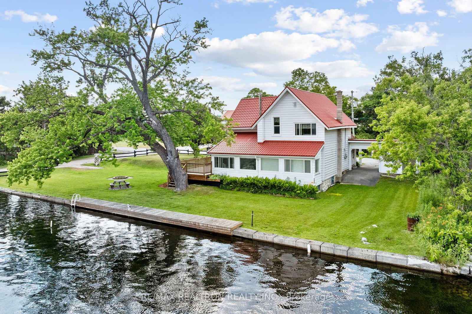 15-north-water-street-kawartha-lakes-ontario-x13037650