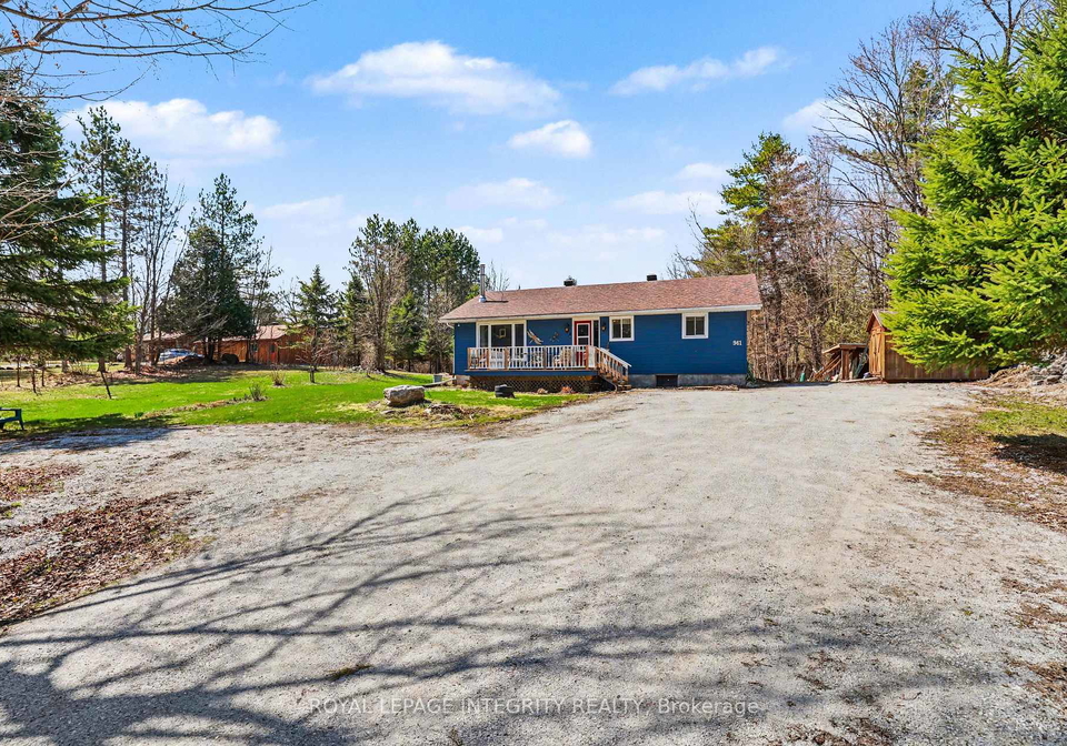 961-11th-concession-road-lanark-highlands-ontario-x13037654