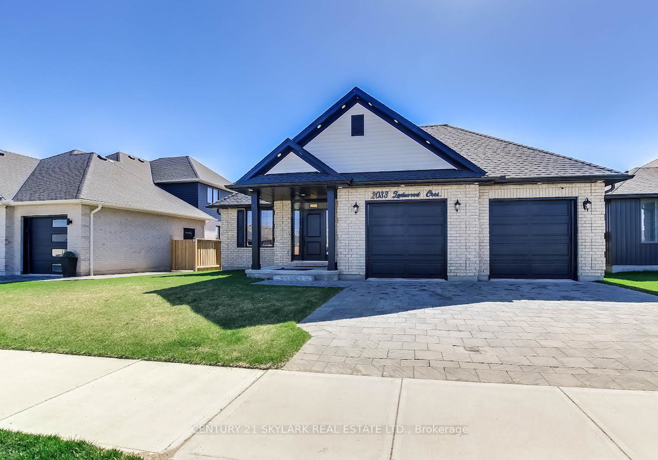 2033-lockwood-crescent-strathroy-caradoc-ontario-x13037780