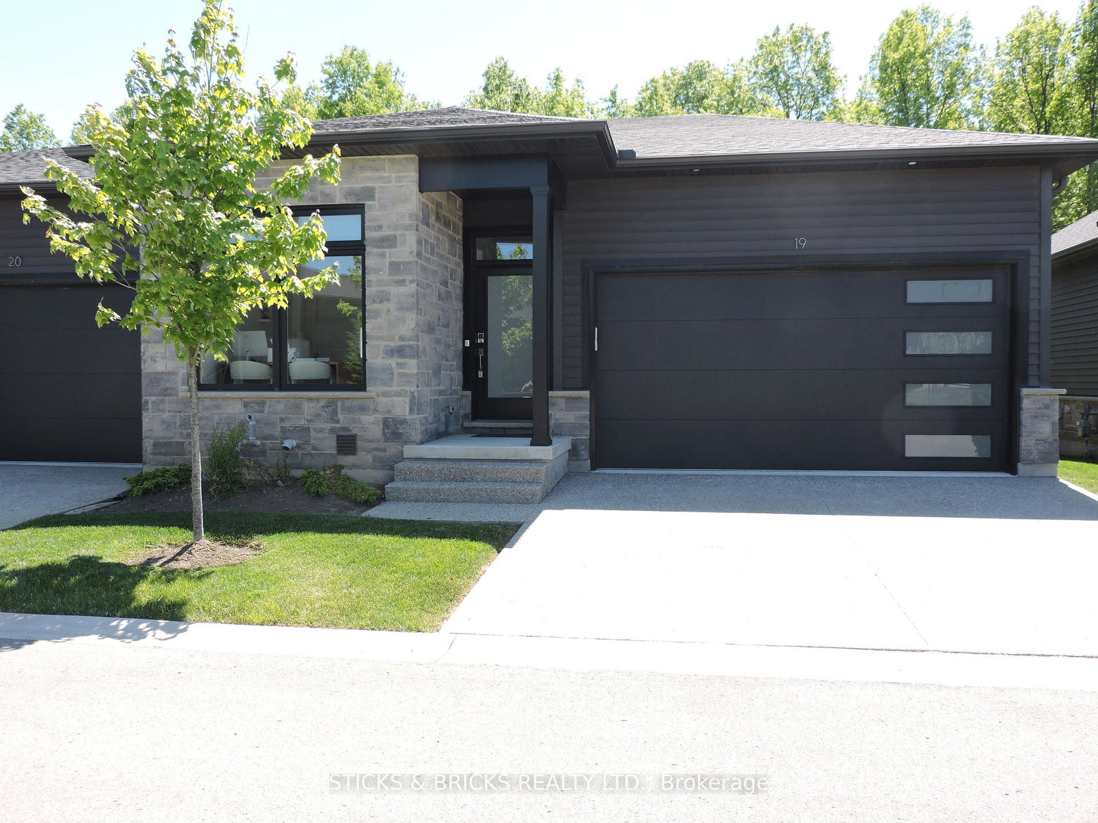 9150-willoughby-drive-niagara-falls-ontario-x13037800