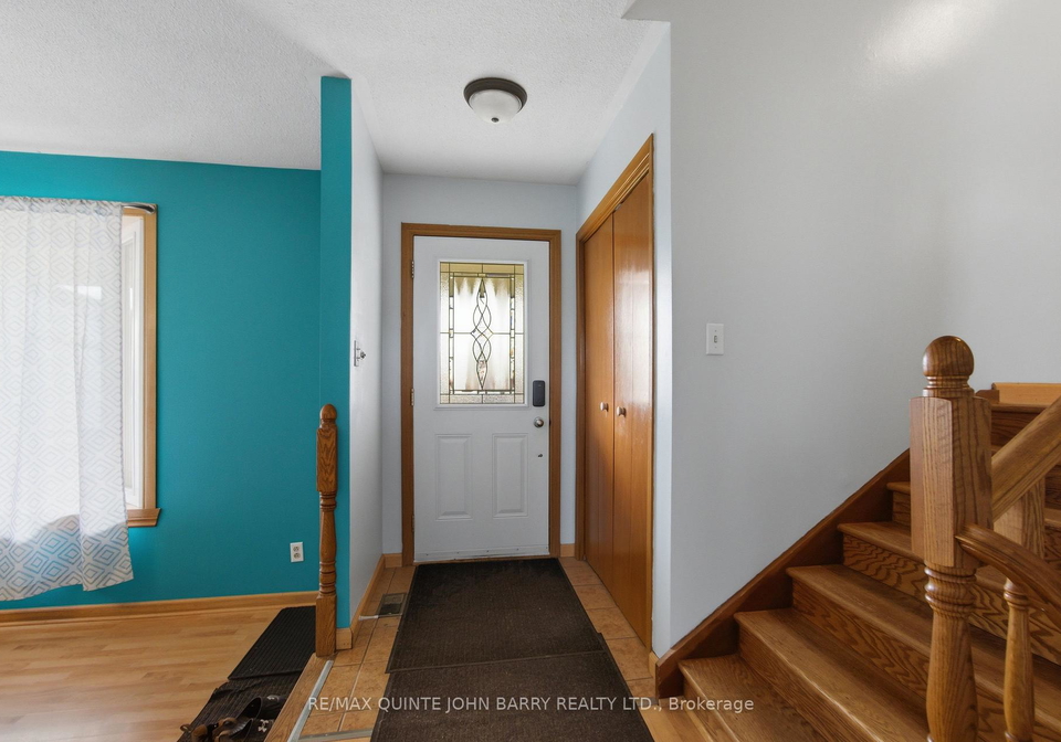 531-lester-road-quinte-west-ontario-x13037826