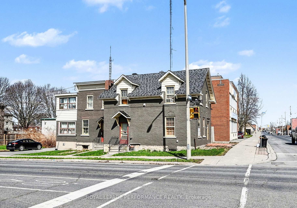 402-pitt-street-cornwall-ontario-x13038066