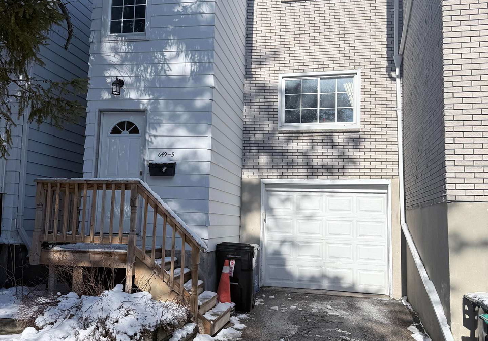 649-albert-street-waterloo-ontario-x13038290