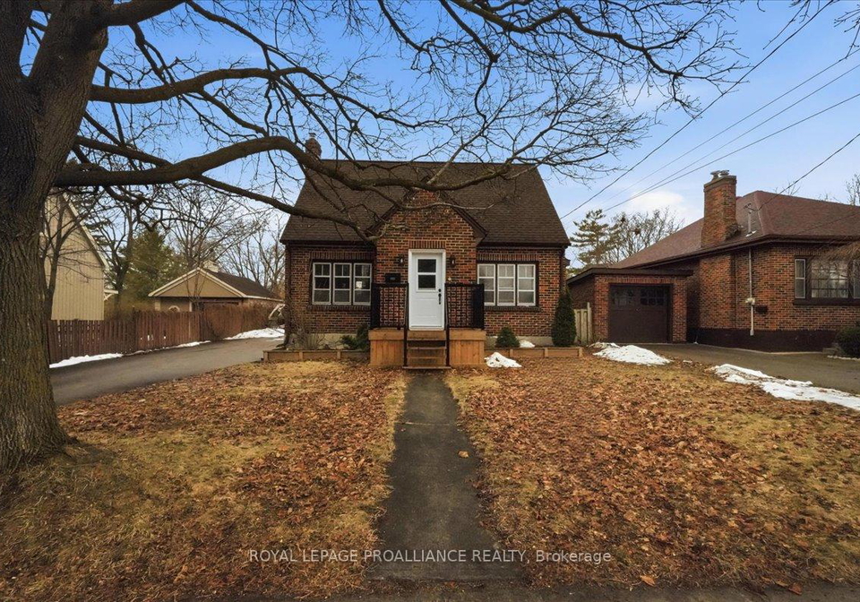 322-dufferin-avenue-belleville-ontario-x13038378