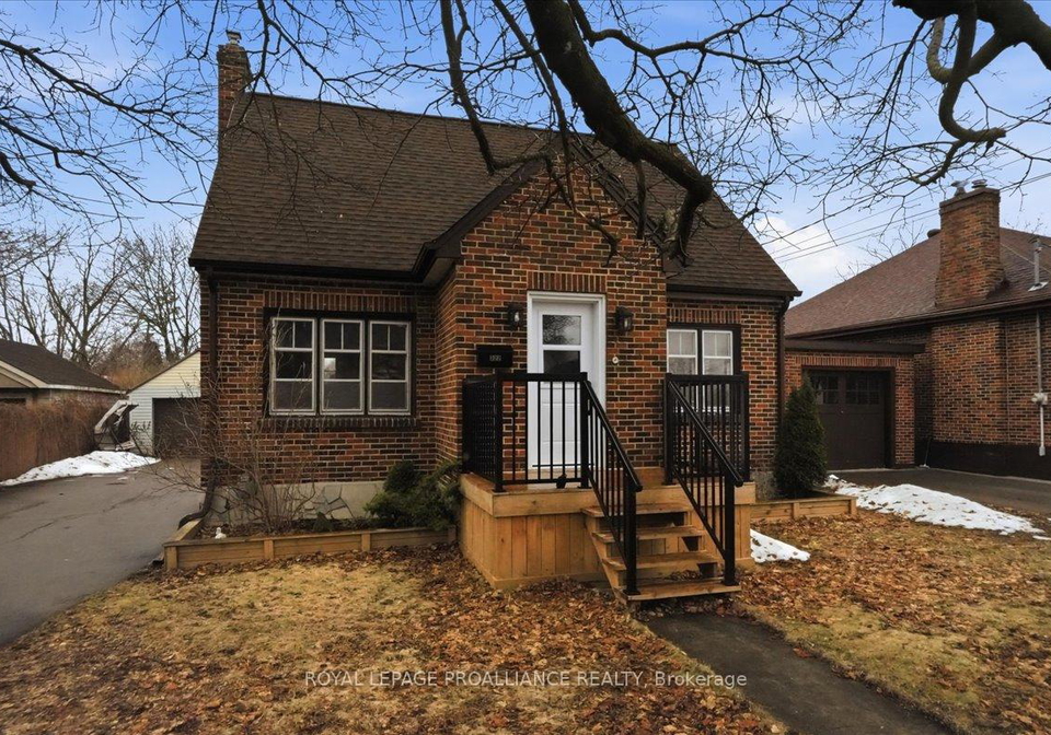 322-dufferin-avenue-belleville-ontario-x13038378