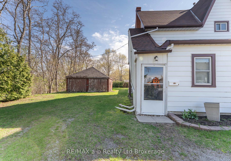 10-mckenzie-street-tillsonburg-ontario-x13038418