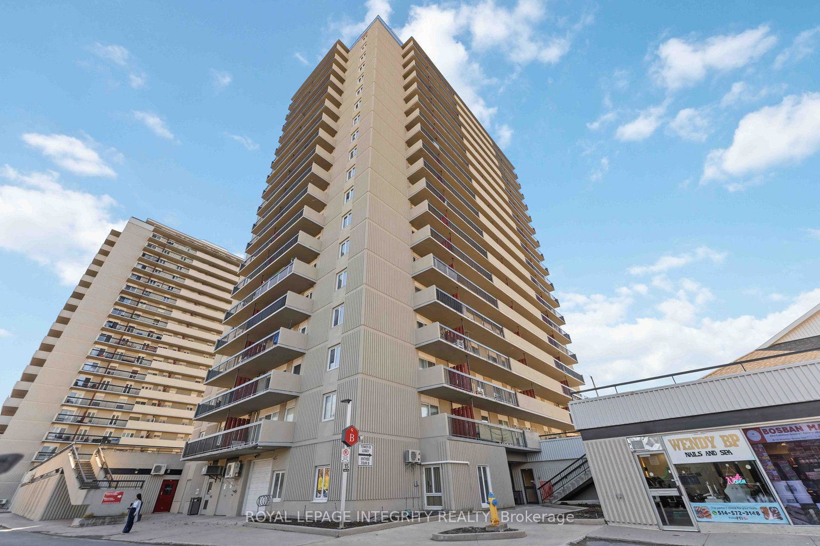 158-b-mcarthur-avenue-ottawa-ontario-x13038542