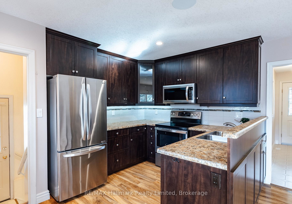 10-tobey-avenue-guelph-ontario-x13038570