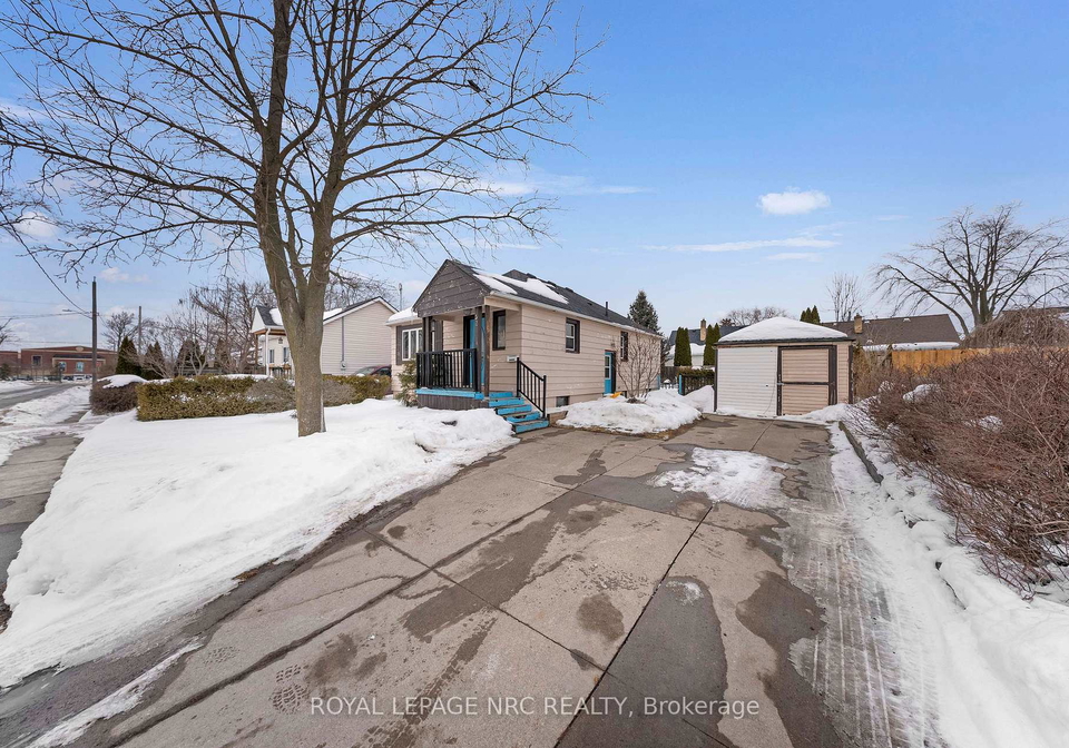 32-ambrose-street-st-catharines-ontario-x13038744