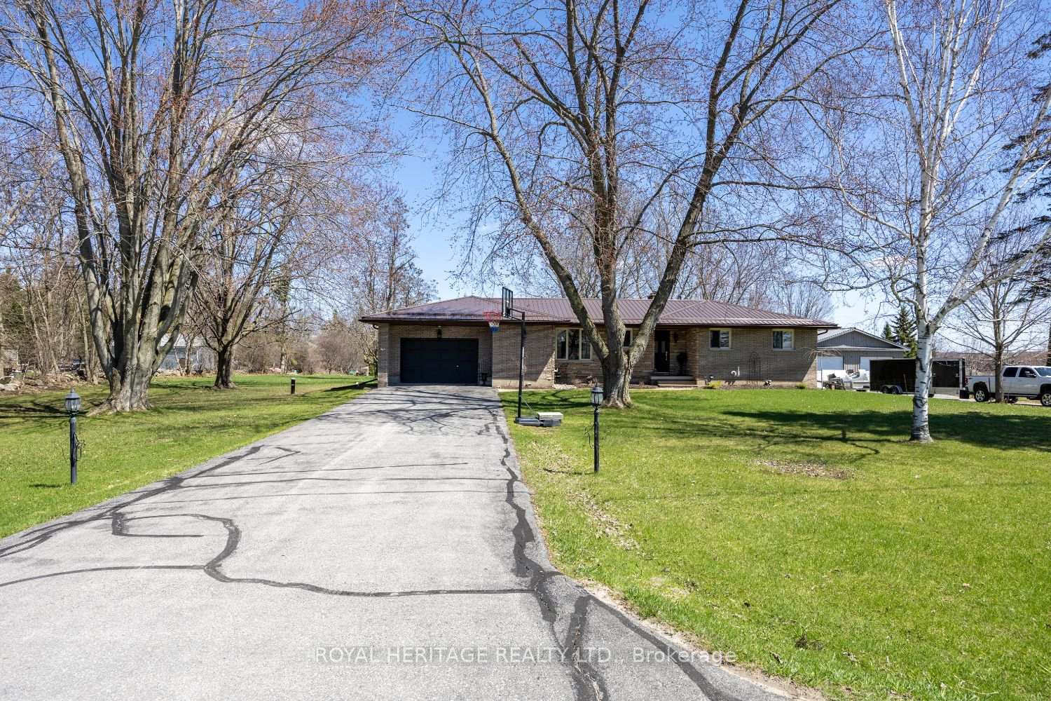 116-beach-road-kawartha-lakes-ontario-x13039040