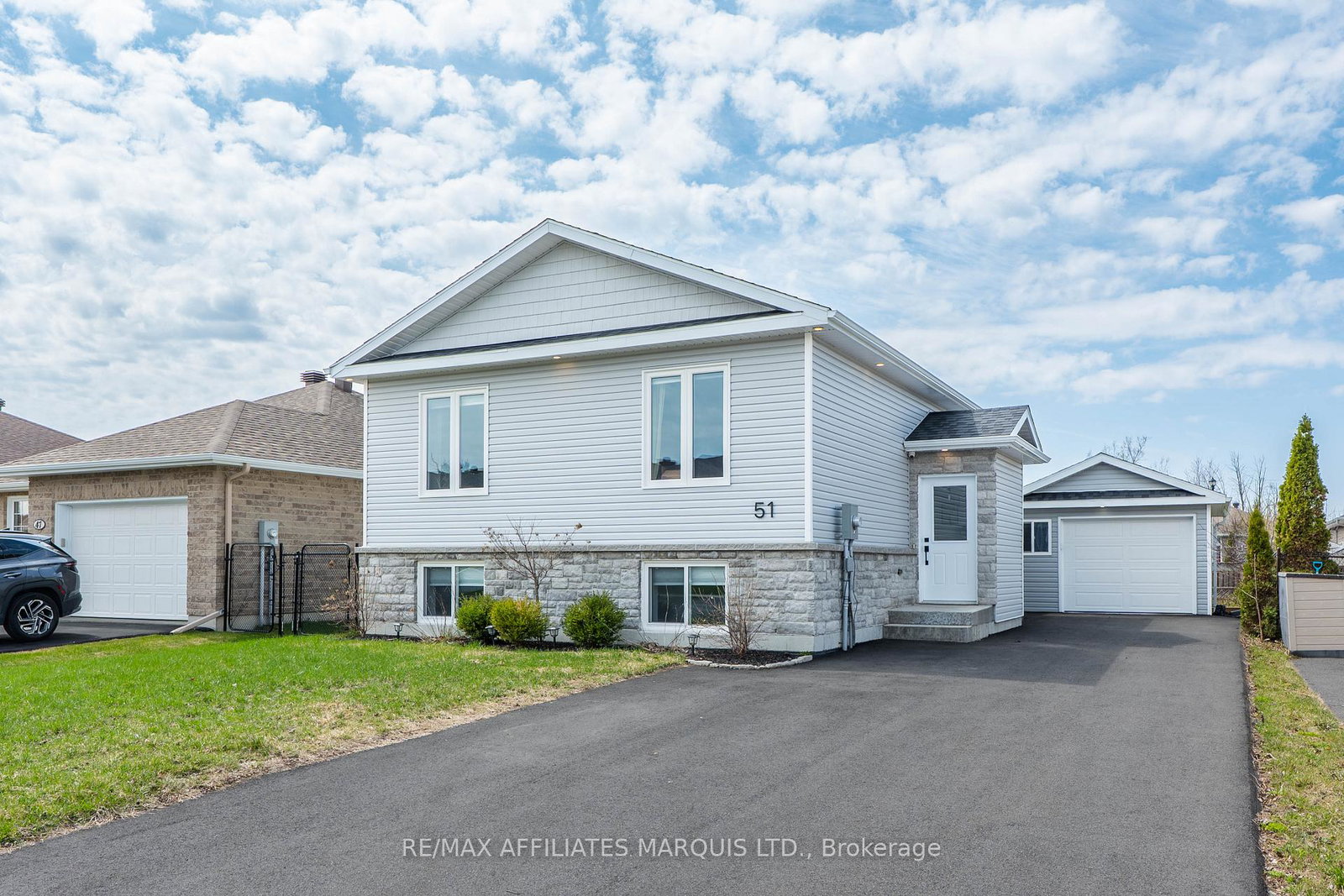 51-forestdale-crescent-cornwall-ontario-x13039104