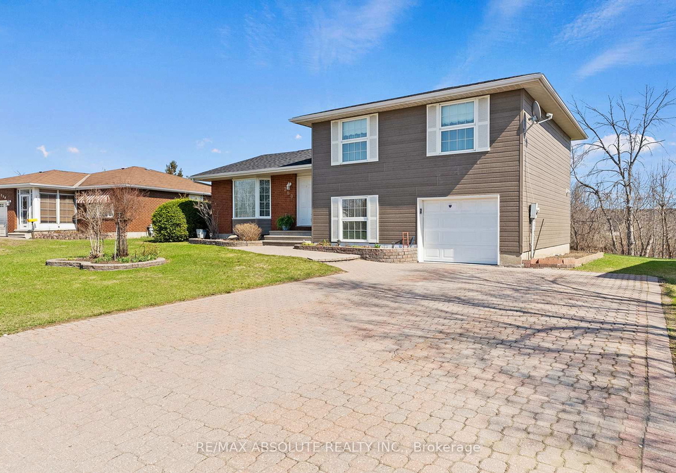 260-allan-drive-arnprior-ontario-x13039148