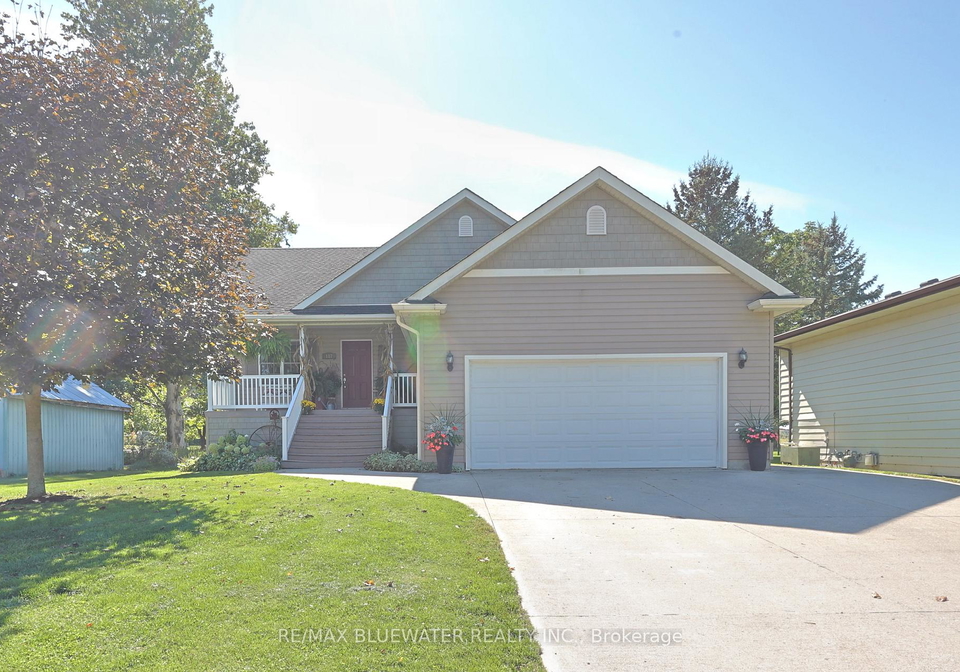 117-duke-street-north-middlesex-ontario-x13039250