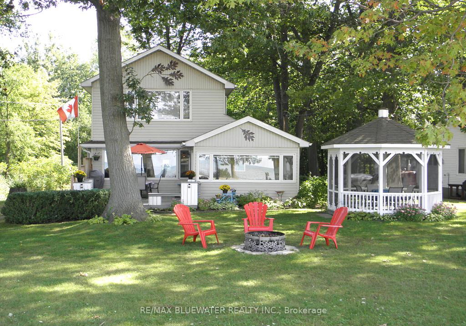 9714-lake-road-lambton-shores-ontario-x13039314