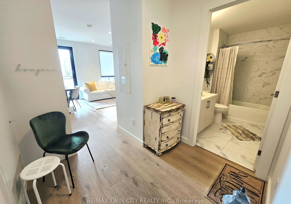 181-king-street-s-waterloo-ontario-x13039316