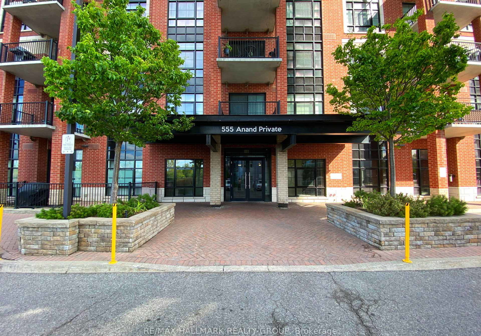 555-anand-private-ottawa-ontario-x13039330