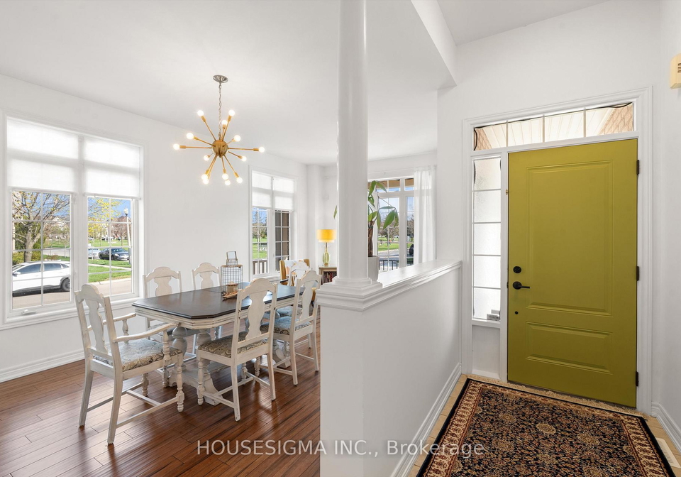 3-kingspoint-circle-hamilton-ontario-x13039430