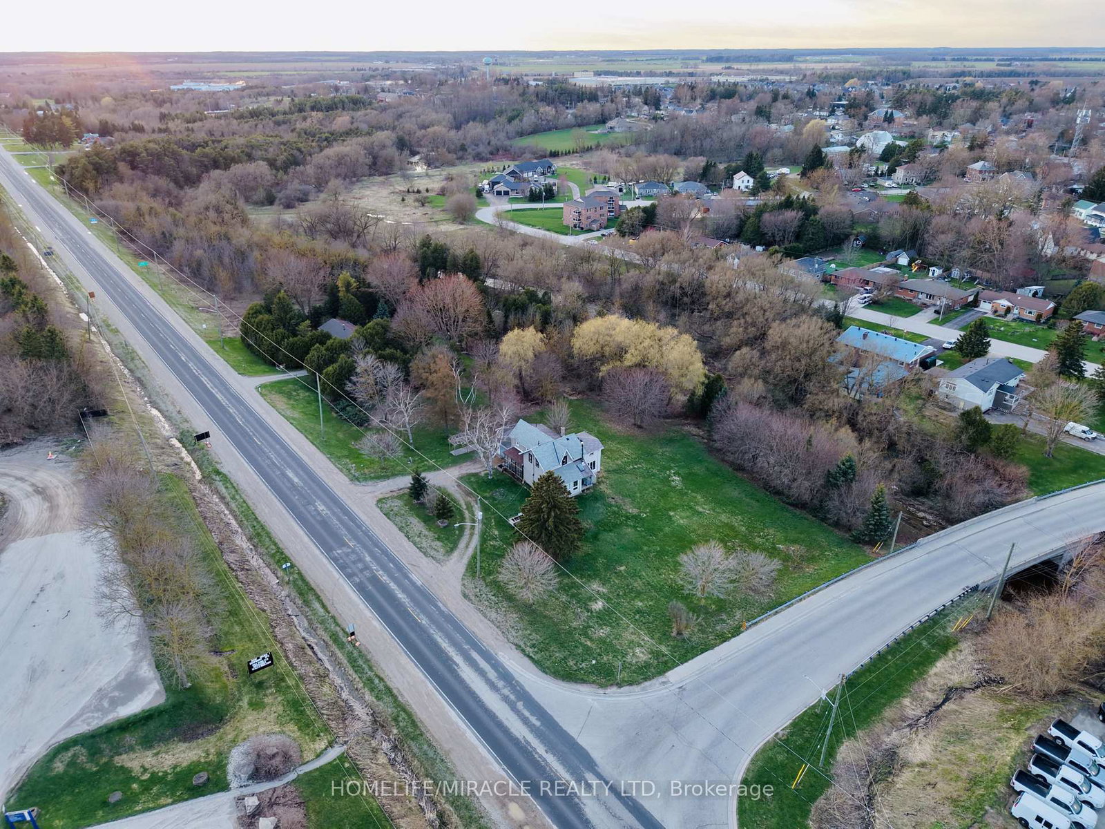 7964-wellington-county-109-road-wellington-north-ontario-x13039452