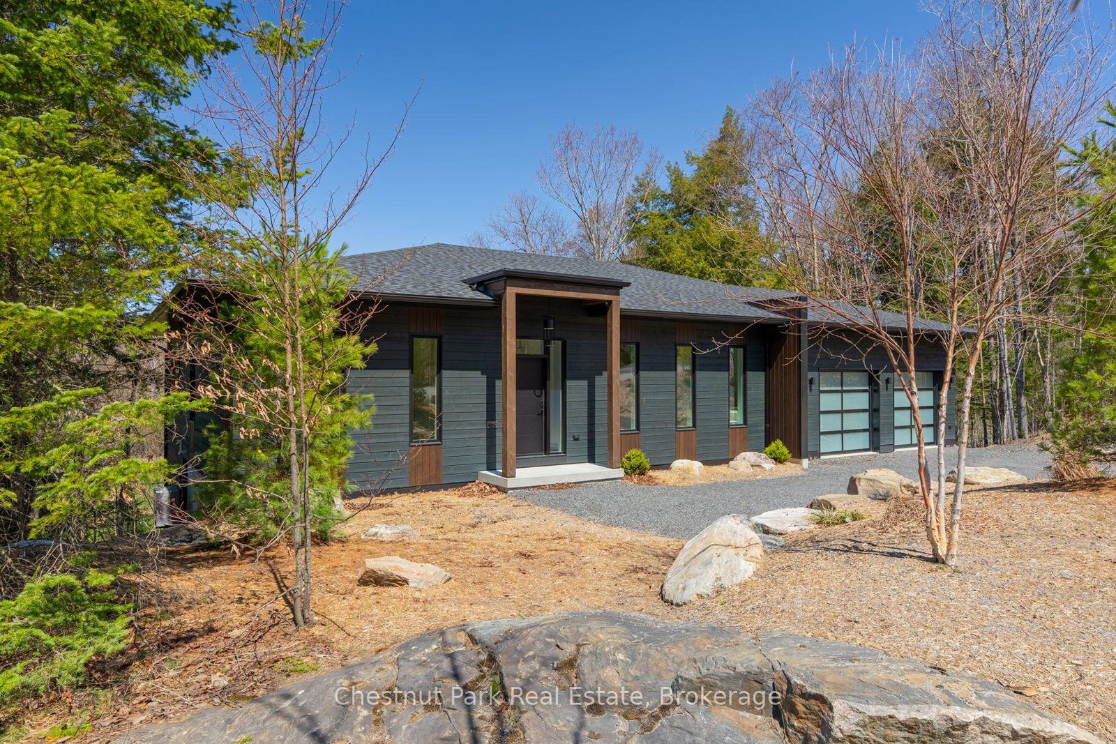 25-deerhurst-highlands-drive-huntsville-ontario-x13039484