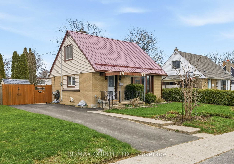 59-fourth-avenue-quinte-west-ontario-x13039596