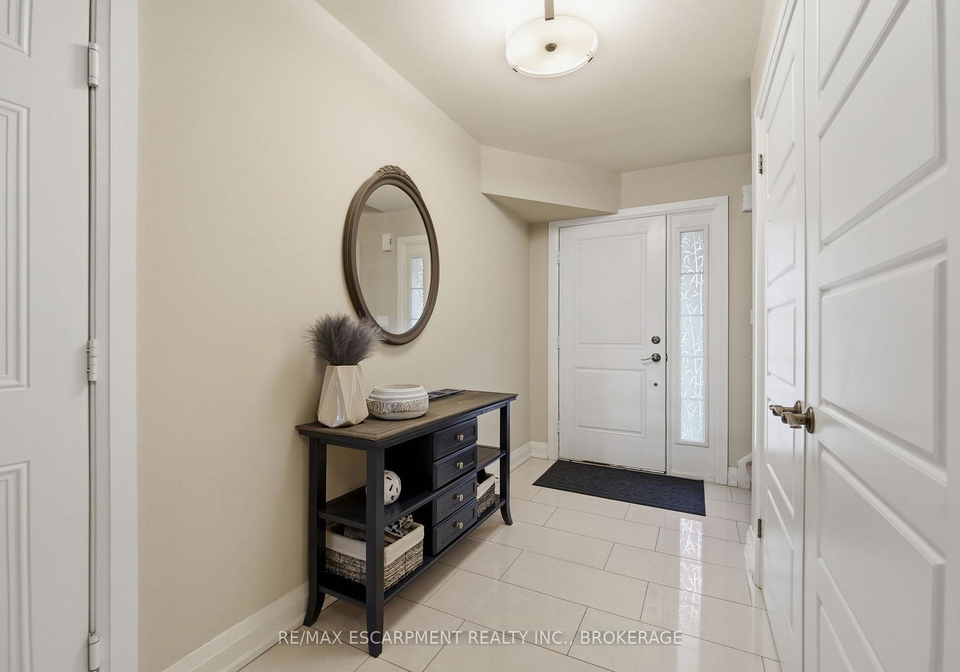 7-gibson-place-st-catharines-ontario-x13039604