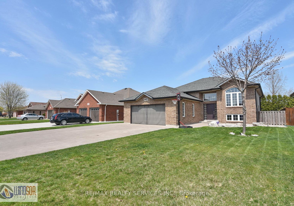 867-westwood-drive-lakeshore-ontario-x13039874