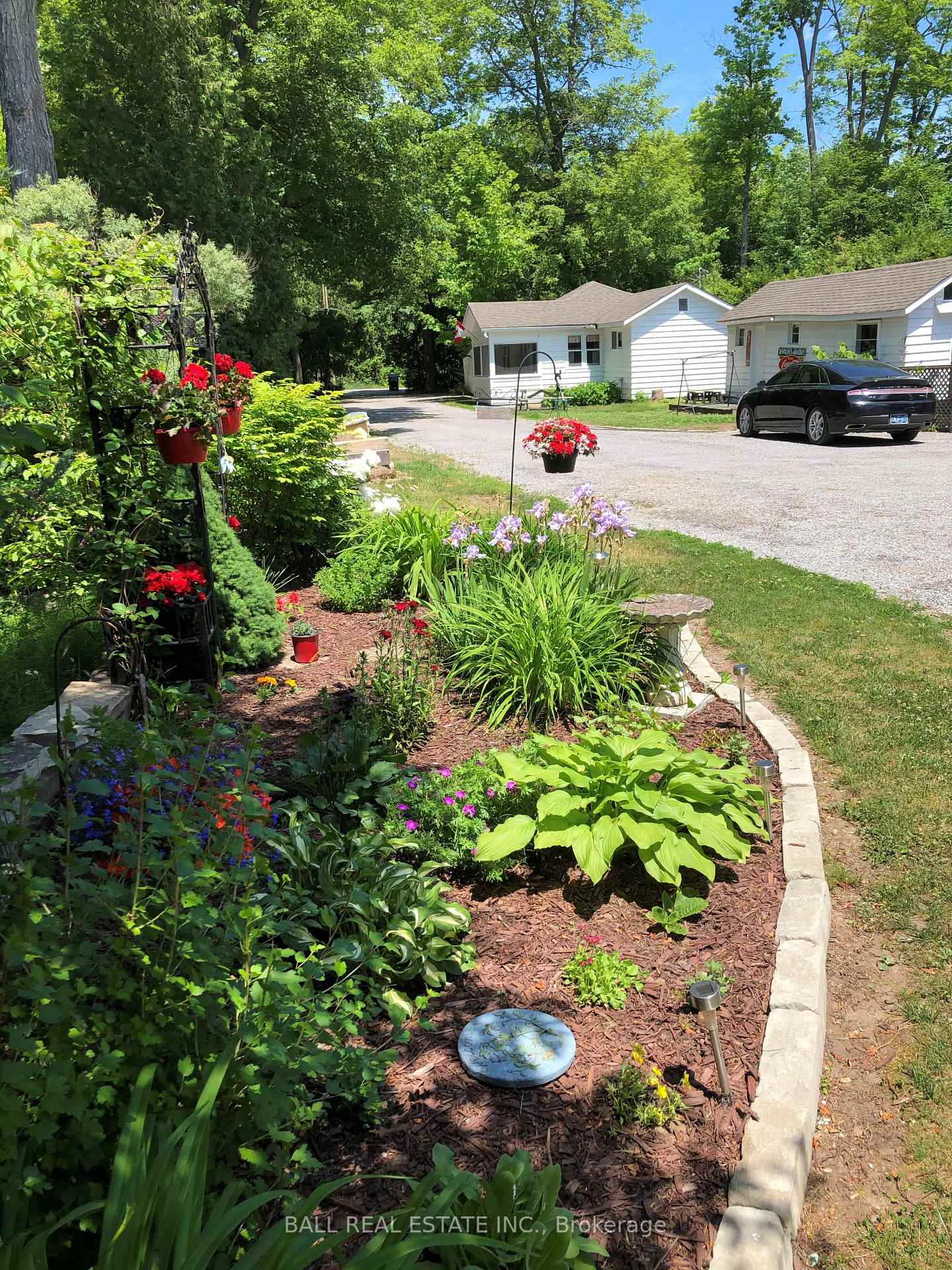 293-riverside-drive-kawartha-lakes-ontario-x13040132