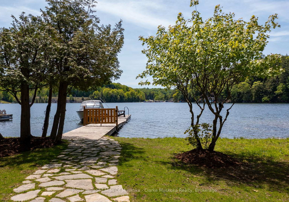 2324-highway-141-muskoka-lakes-ontario-x13040194