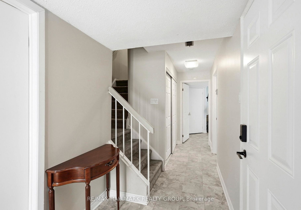 6935-du-bois-avenue-ottawa-ontario-x13040240