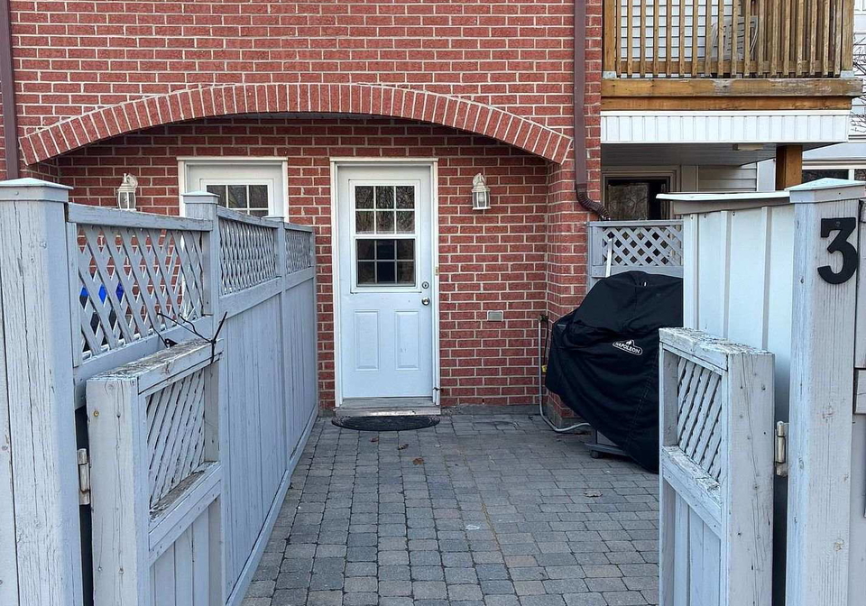 315-mullett-street-carleton-place-ontario-x13040276