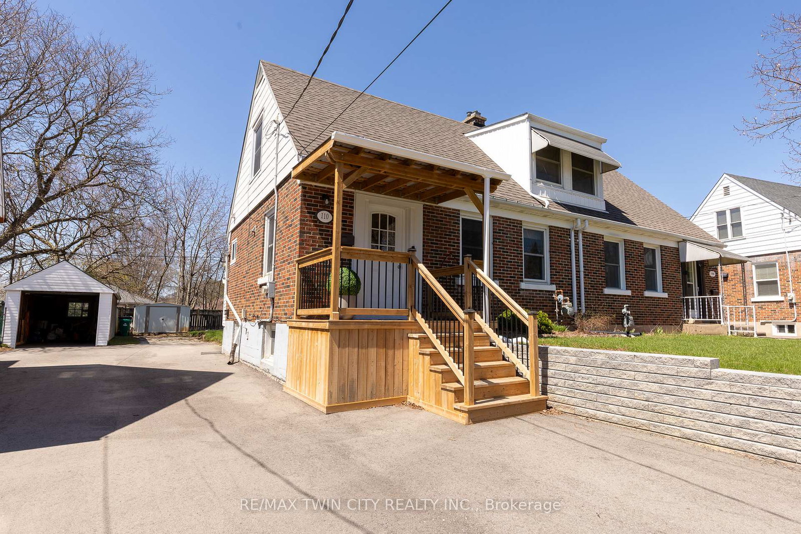 110-lorne-crescent-kitchener-ontario-x13040334