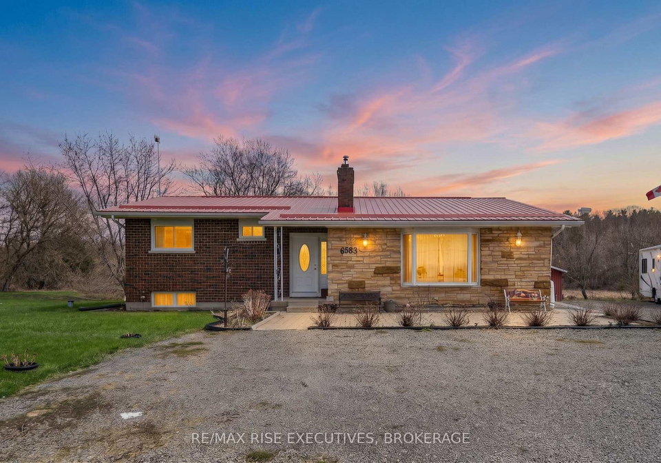 6583-highway-15-kingston-ontario-x13040338