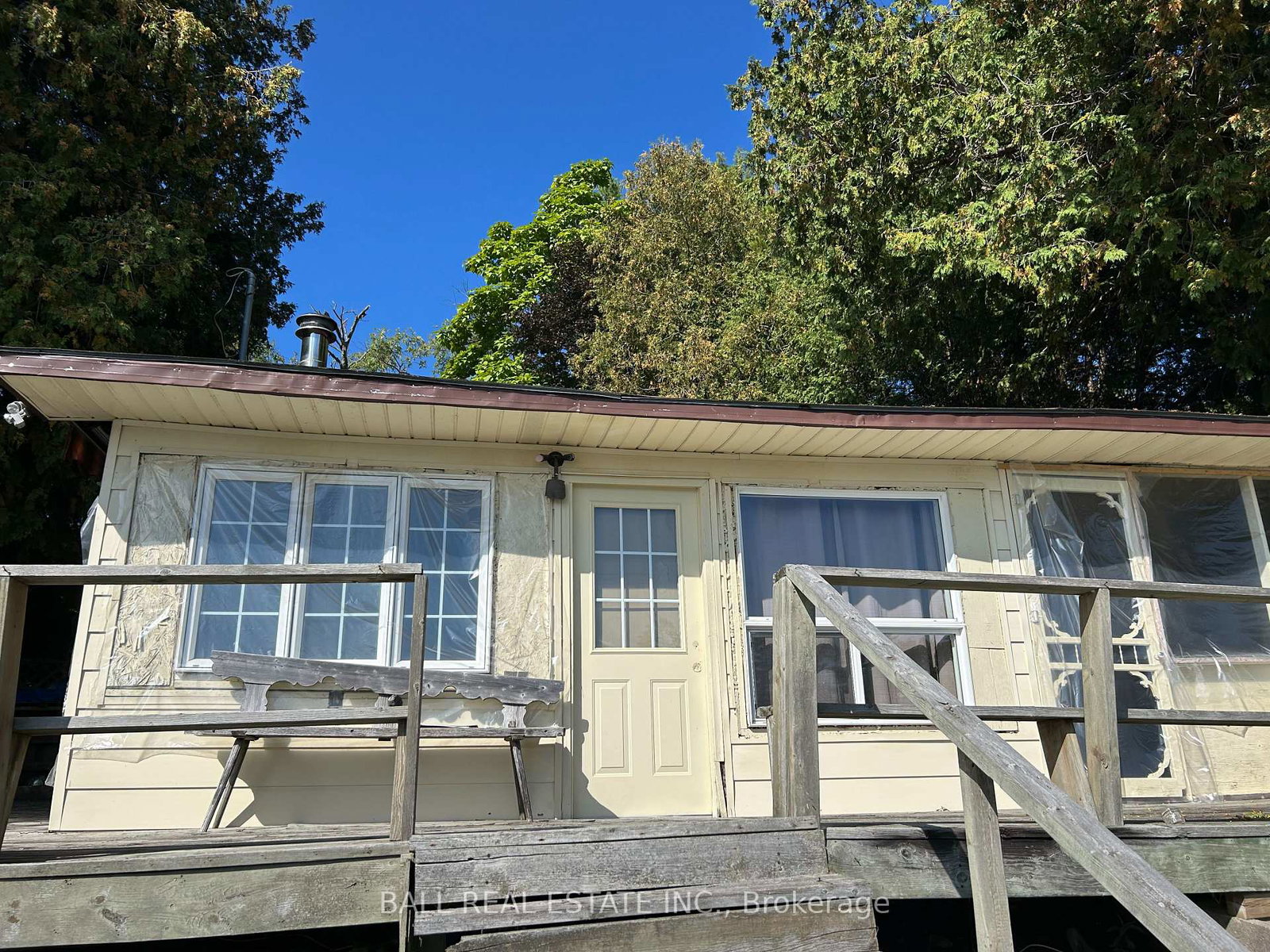 2095-wilson-lane-selwyn-ontario-x13040388