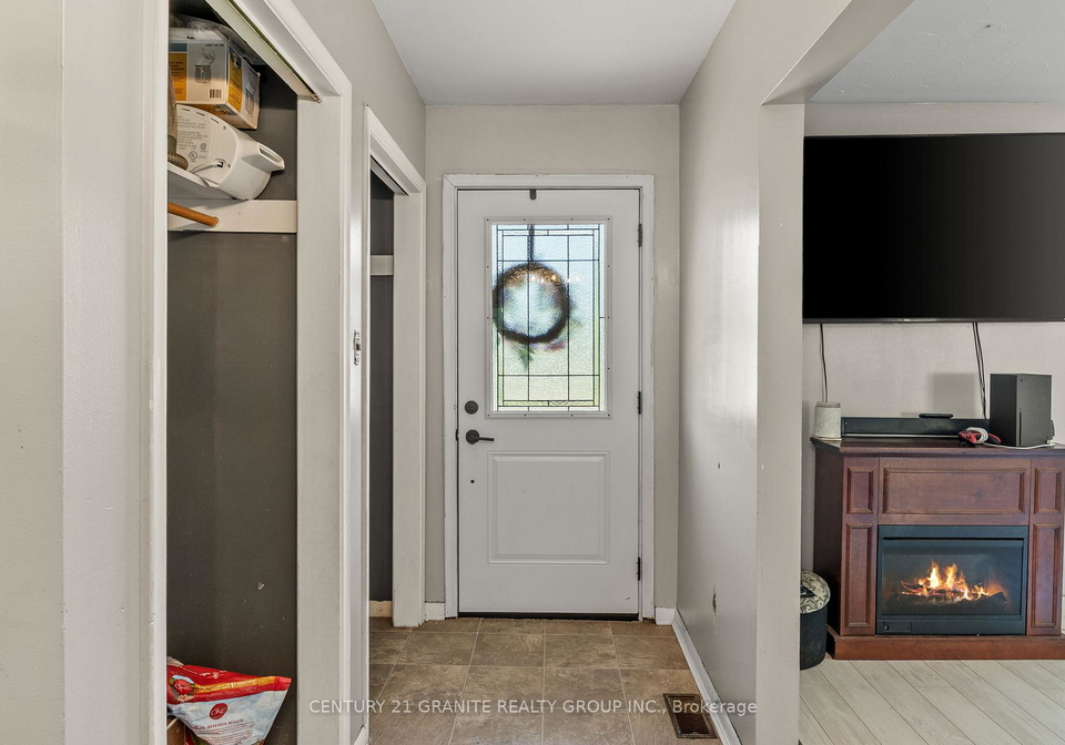 27195-highway-62-south-bancroft-ontario-x13040936