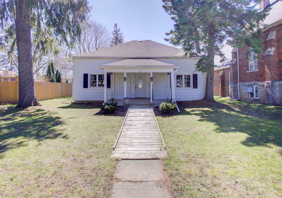 221-lambton-street-e-west-grey-ontario-x13040940