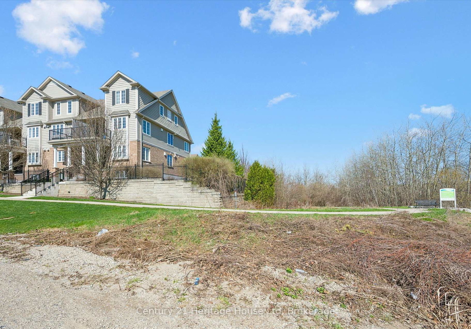 656-woodlawn-road-e-guelph-ontario-x13041022
