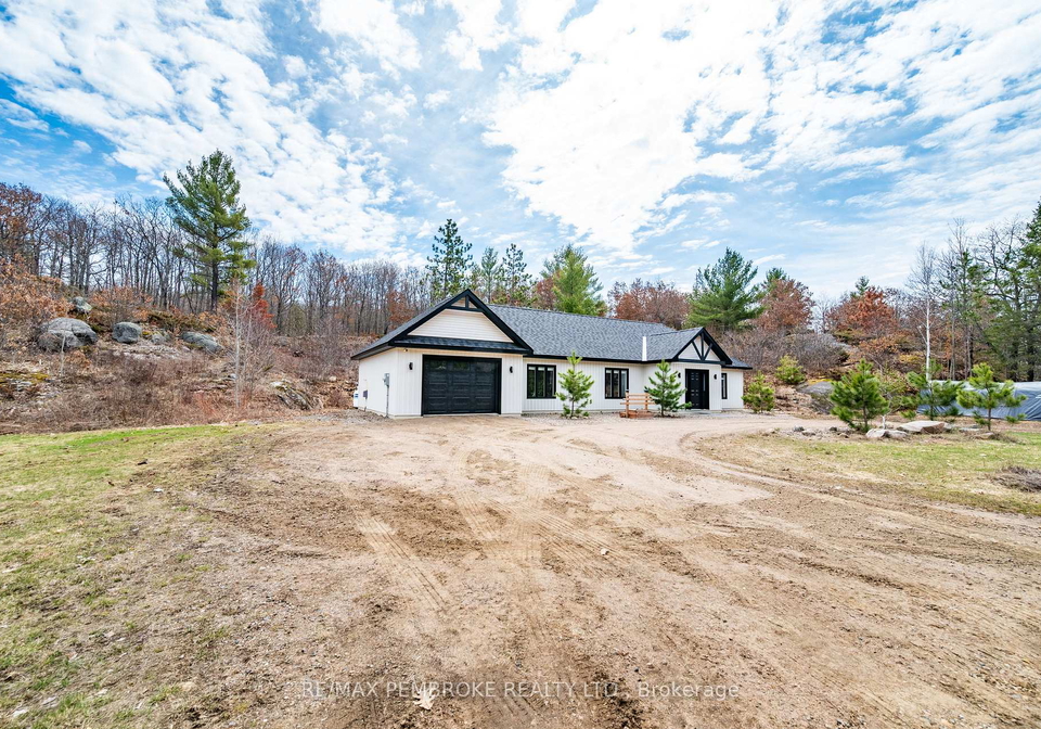 41948-combermere-road-madawaska-valley-ontario-x13041226