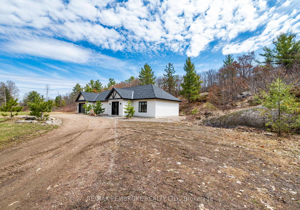 41948-combermere-road-madawaska-valley-ontario-x13041226