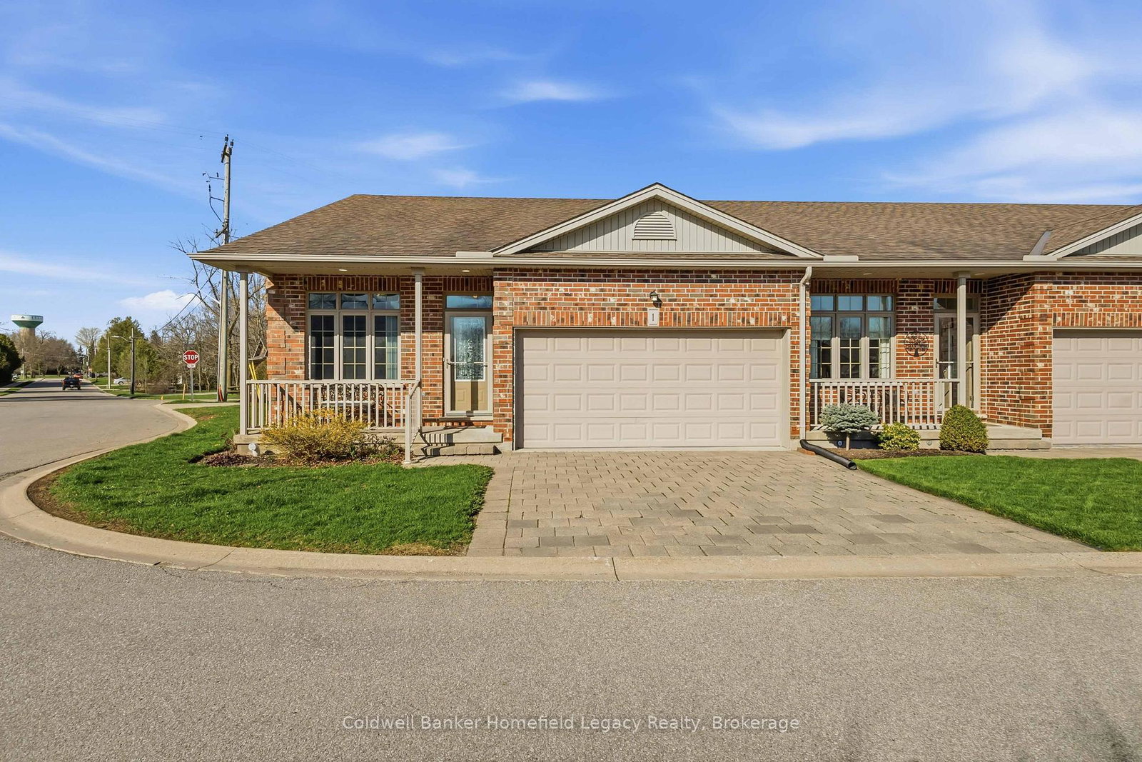 220-walnut-street-lucan-biddulph-ontario-x13041276