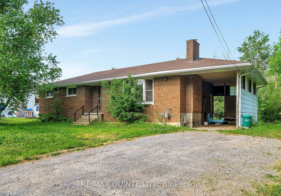 403-whites-road-quinte-west-ontario-x13041312