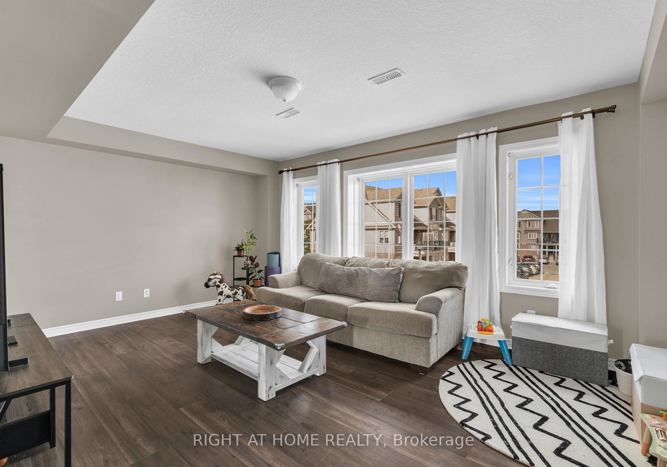 630-woodlawn-road-e-guelph-ontario-x13041572