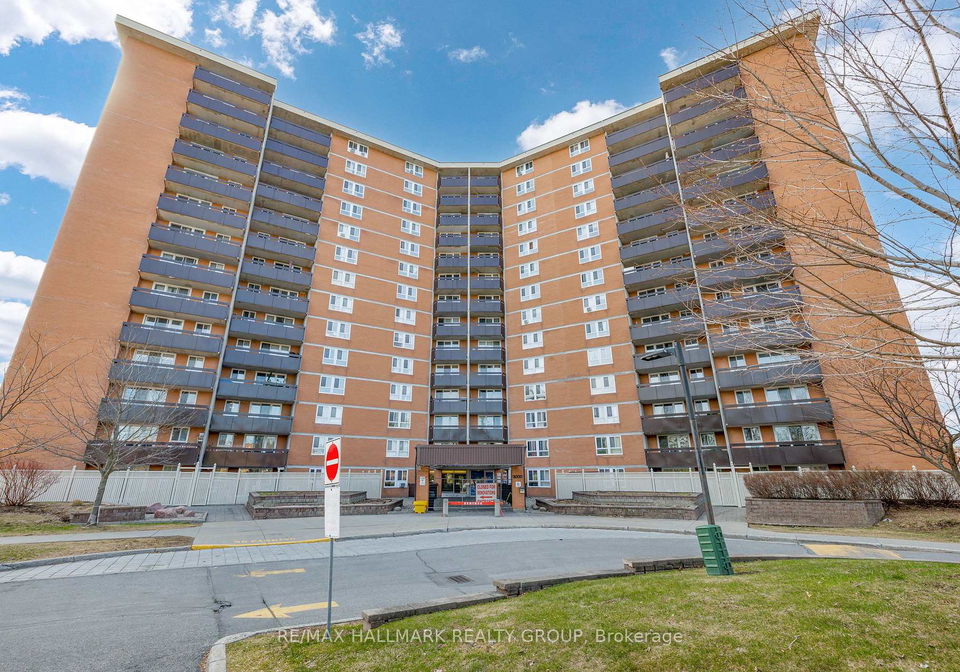 2000-jasmine-crescent-ottawa-ontario-x13041650