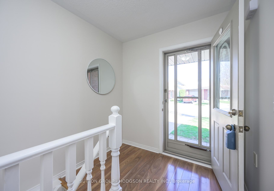 875-thistledown-way-london-north-ontario-x13041720