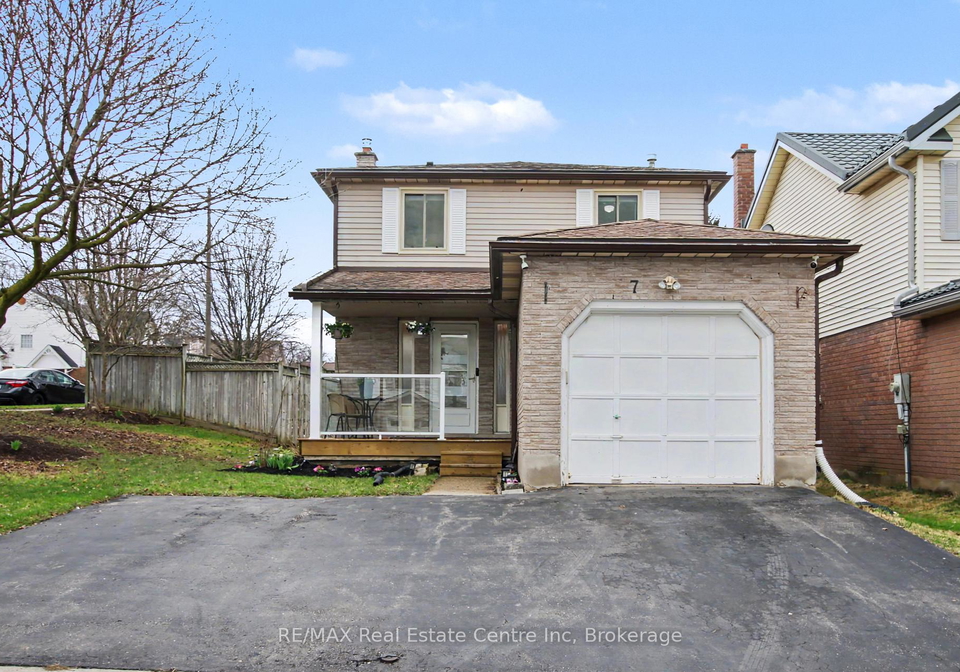 7-wycliffe-place-kitchener-ontario-x13041806