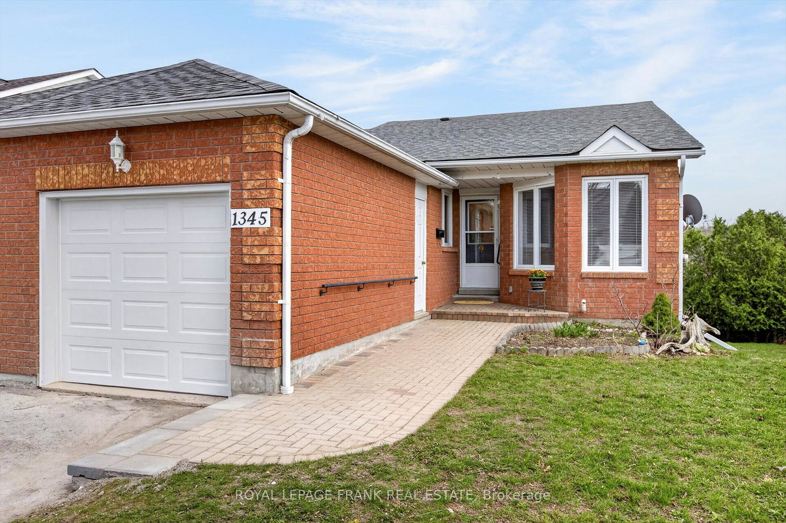 1345-eagle-crescent-peterborough-ontario-x13041924