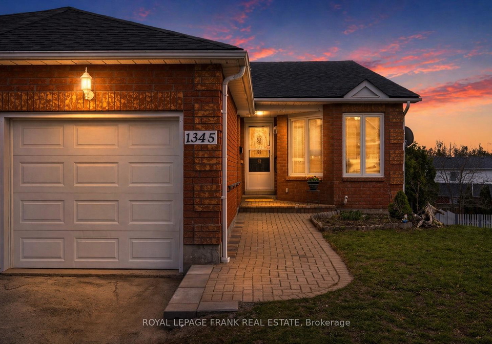 1345-eagle-crescent-peterborough-ontario-x13041924