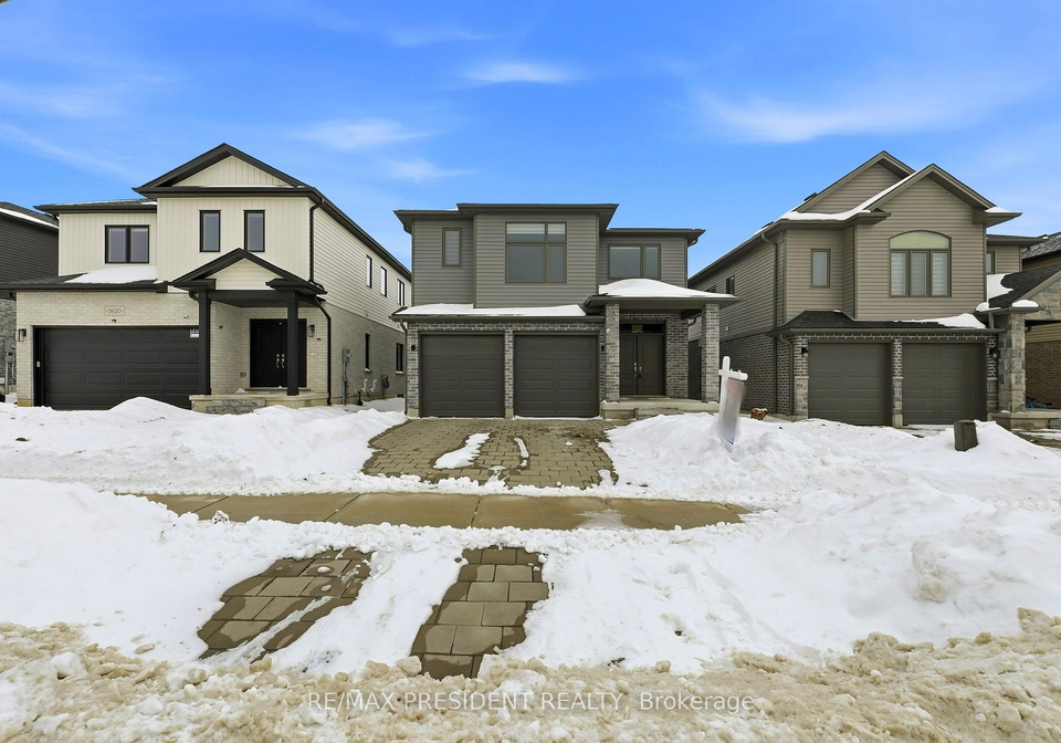 3624-earlston-cross-london-south-ontario-x13042076