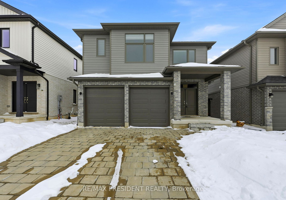 3624-earlston-cross-london-south-ontario-x13042076