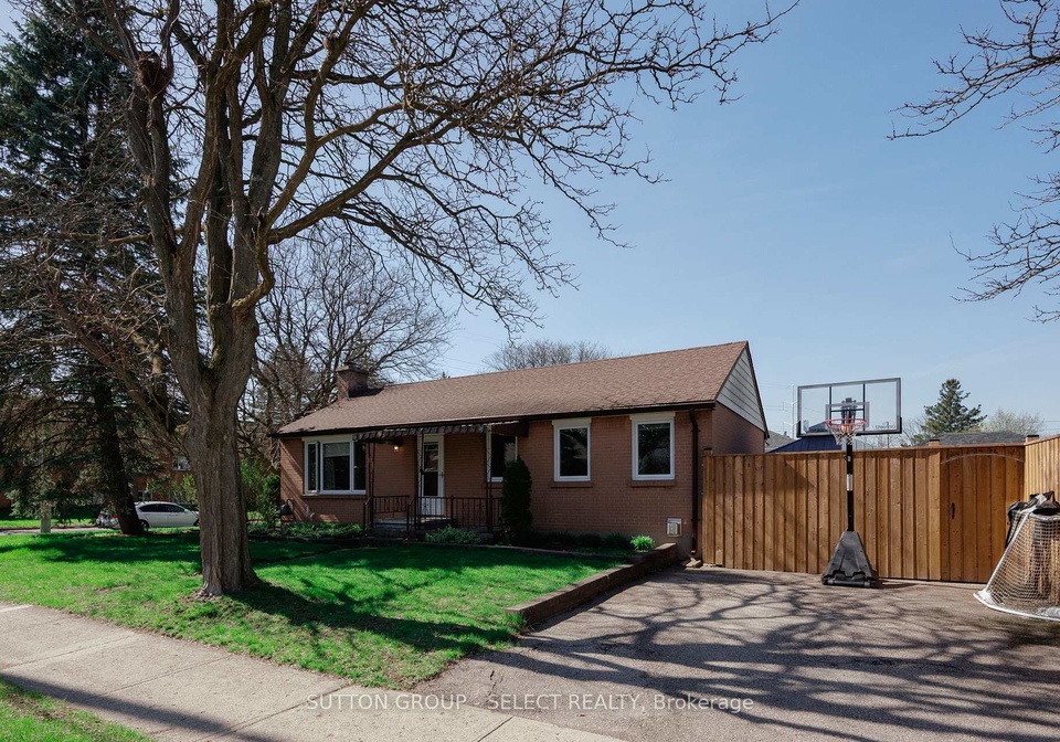 2-thorne-avenue-london-east-ontario-x13042092
